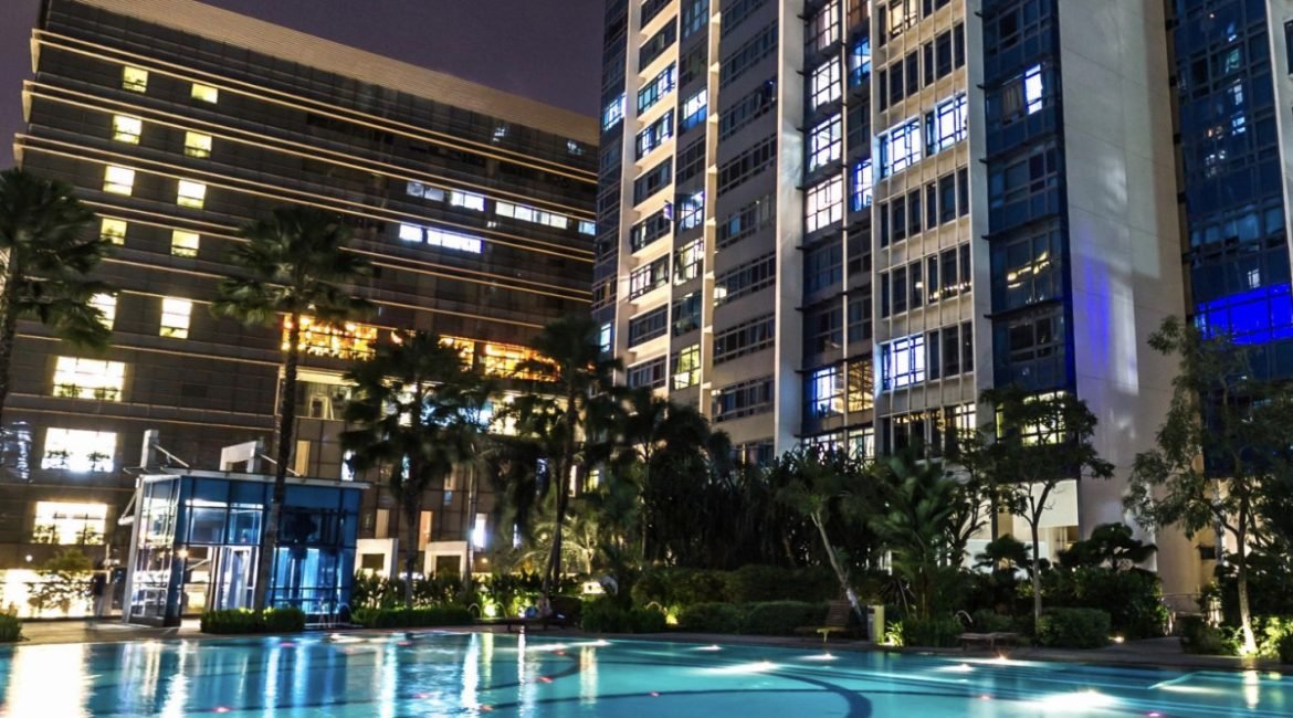 City-Square-Residence-Swimming-Pool-1